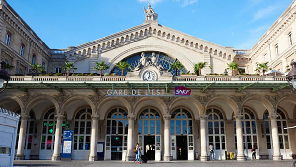 Un taxi vers la gare de l'Est depuis Chartres